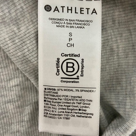 Athleta Grey Ribbed Long Sleeve Shirt Top Pleated Back Activewear Gym Size Small - Picture 4 of 9